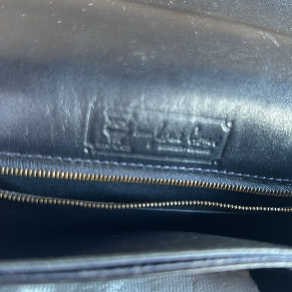 🔥🔥🔥MCM TOP HANDLE HANDBAG - Picture 10 of 11